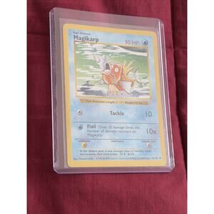 Pokémon TCG Magikarp 1999 Base Set 35/102 30 HP Shadowless English Card